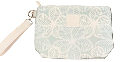 Iakwe Pouches