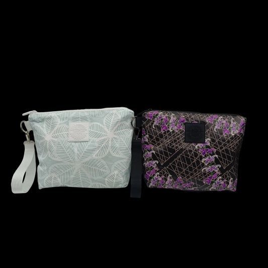 Iakwe Pouches